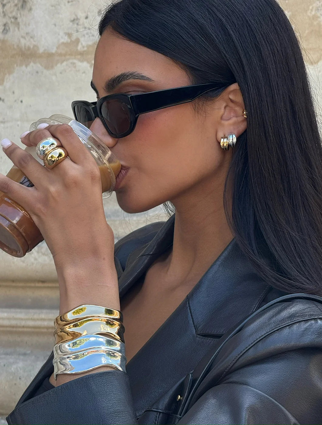MINI RIVE HOOP EARRINGS